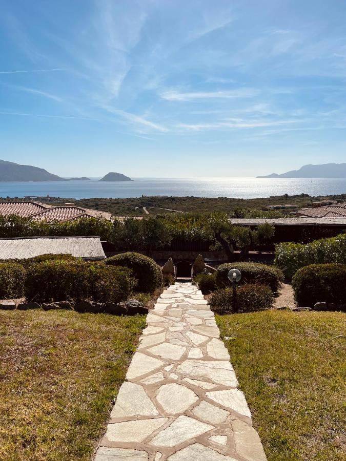 Villa A Golfo Aranci Con Vista Su Tavolara 马里内拉 外观 照片