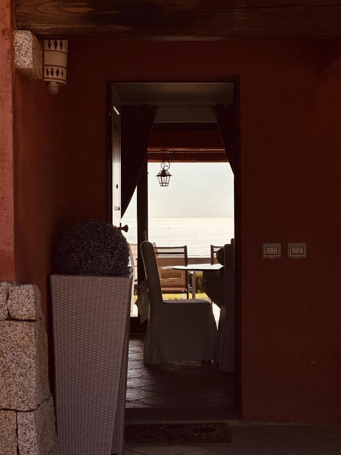 Villa A Golfo Aranci Con Vista Su Tavolara 马里内拉 外观 照片
