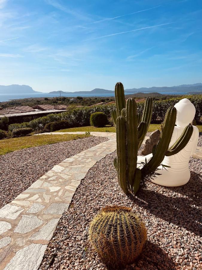 Villa A Golfo Aranci Con Vista Su Tavolara 马里内拉 外观 照片